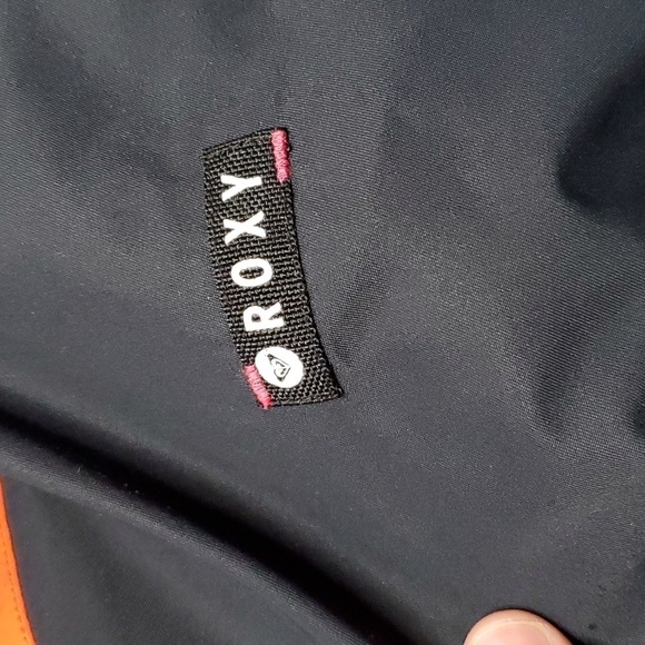 ROXY XS thinsulate long slim fit black and pink jacket - Picture 6 of 8